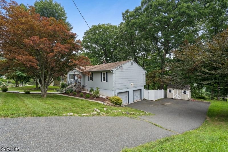 34 Crestwood Rd