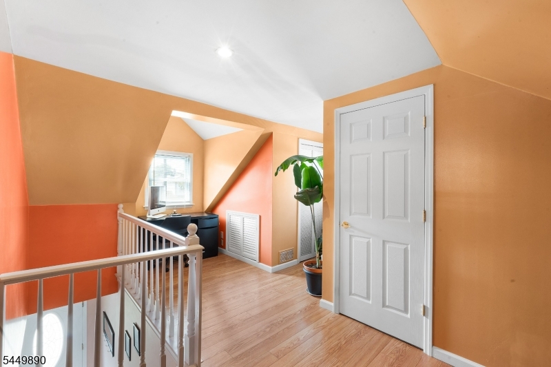 1755 Union Ave