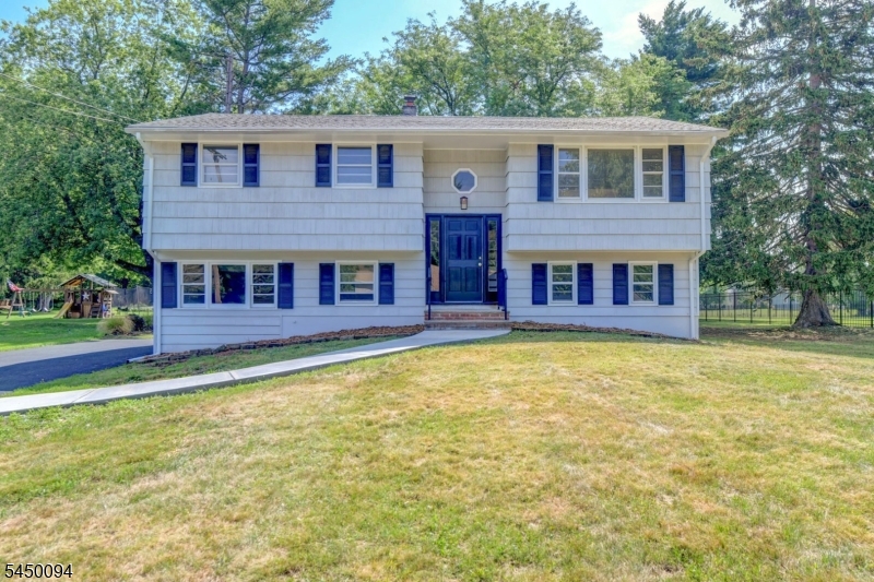 1018 Papen Rd