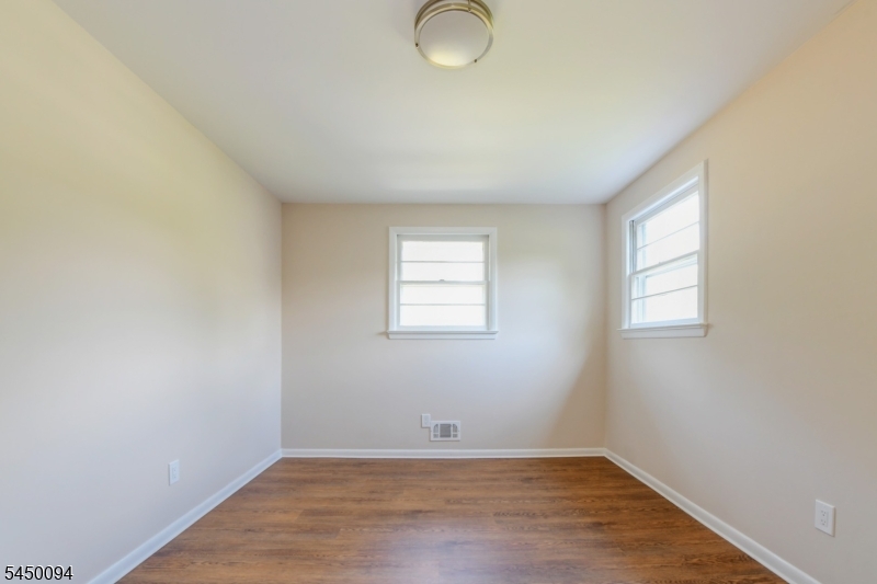1018 Papen Rd