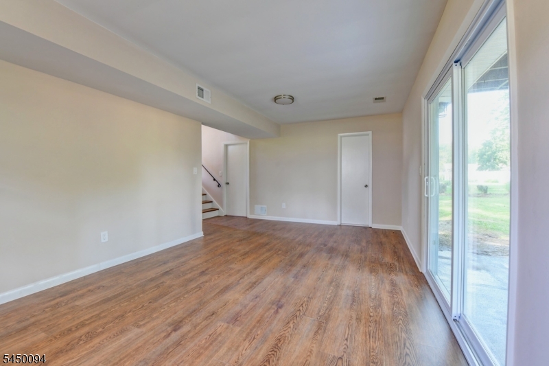 1018 Papen Rd
