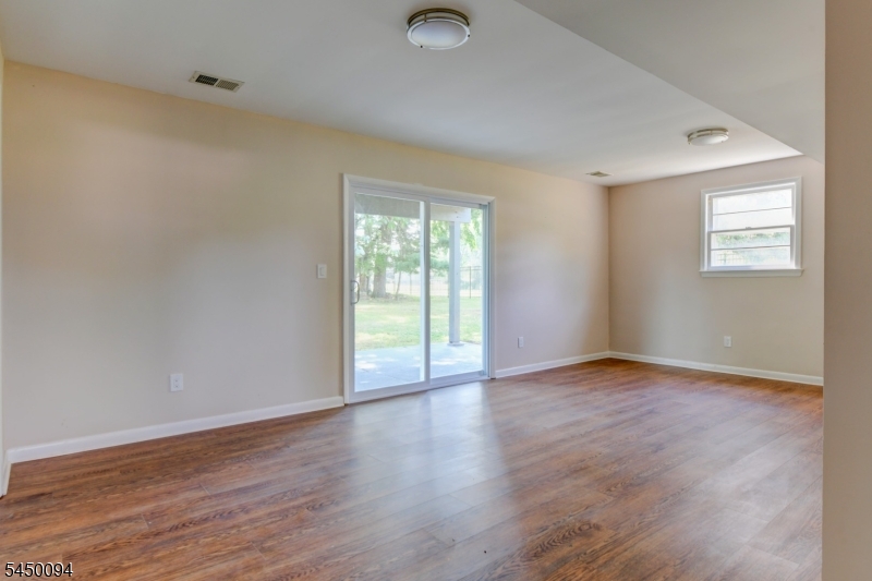 1018 Papen Rd