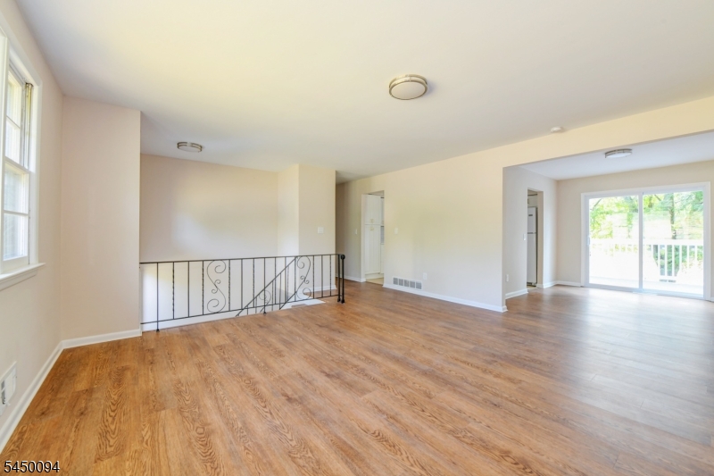 1018 Papen Rd