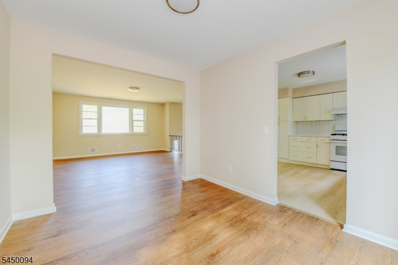 1018 Papen Rd