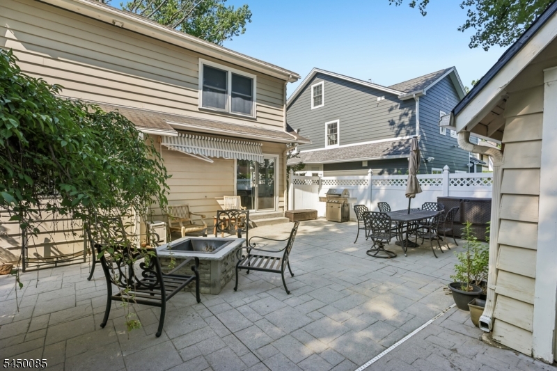 775 Boulevard