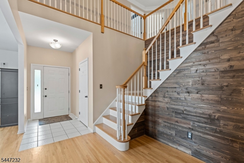 5 Clark Ct