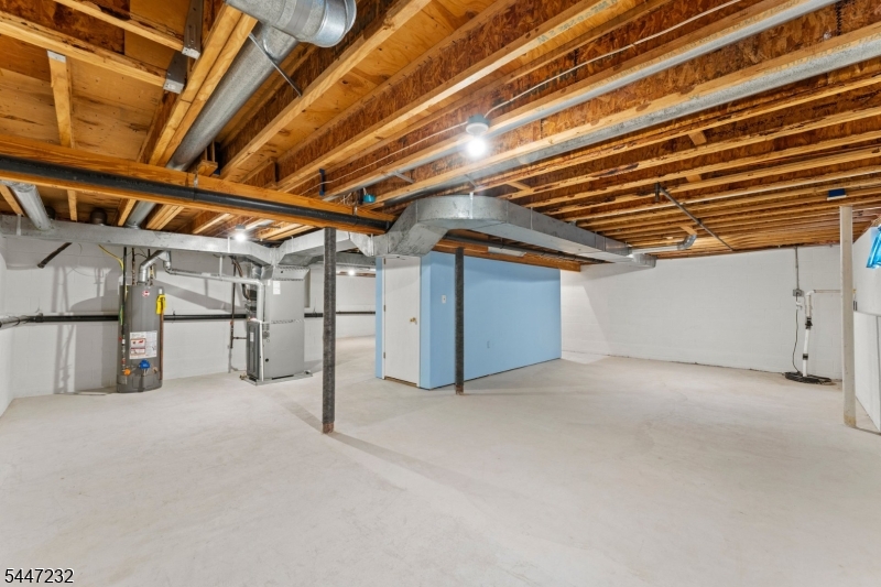 5 Clark Ct