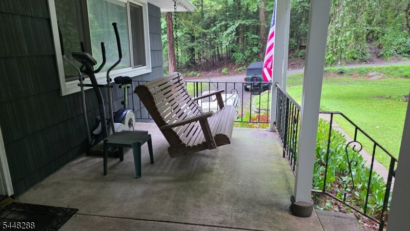 91 Goldfinch Ln