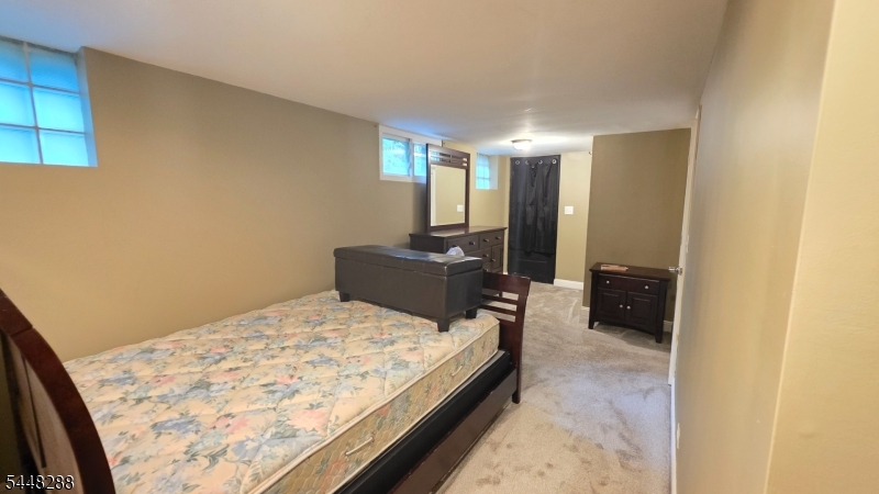 91 Goldfinch Ln
