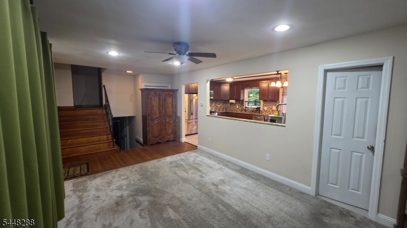 91 Goldfinch Ln