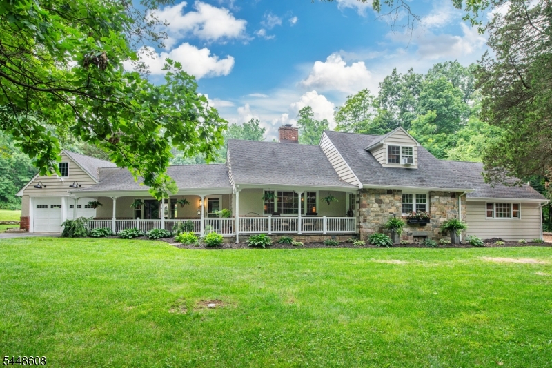 405 Springdale Greendell Rd