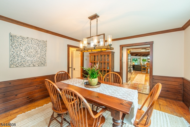 405 Springdale Greendell Rd