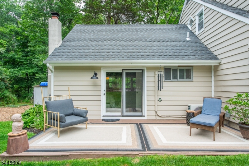 405 Springdale Greendell Rd