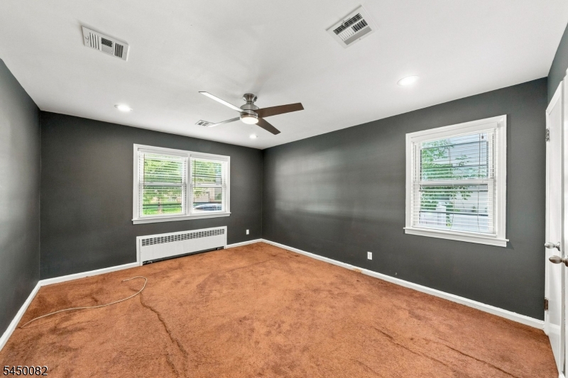 519 Livingston Rd