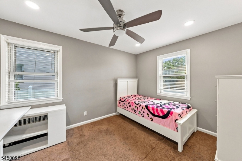 519 Livingston Rd