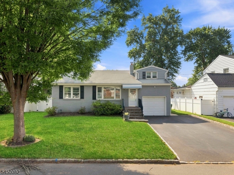 519 Livingston Rd