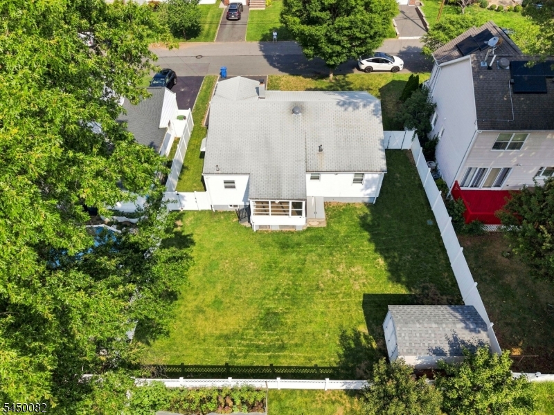 519 Livingston Rd