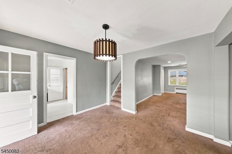 519 Livingston Rd