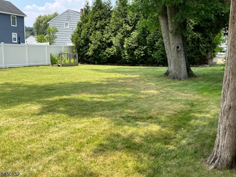 62 Ridgedale Ave
