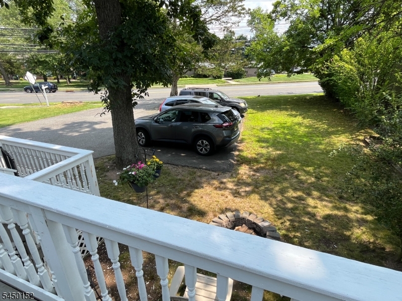 62 Ridgedale Ave