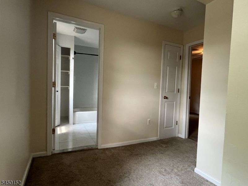 62 Ridgedale Ave