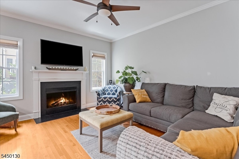 79 Mara Blvd