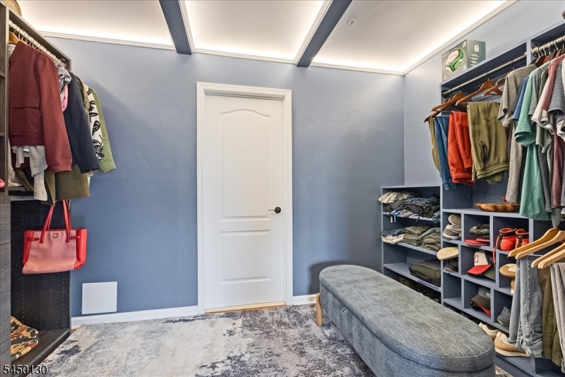 79 Mara Blvd