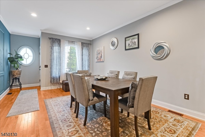 79 Mara Blvd