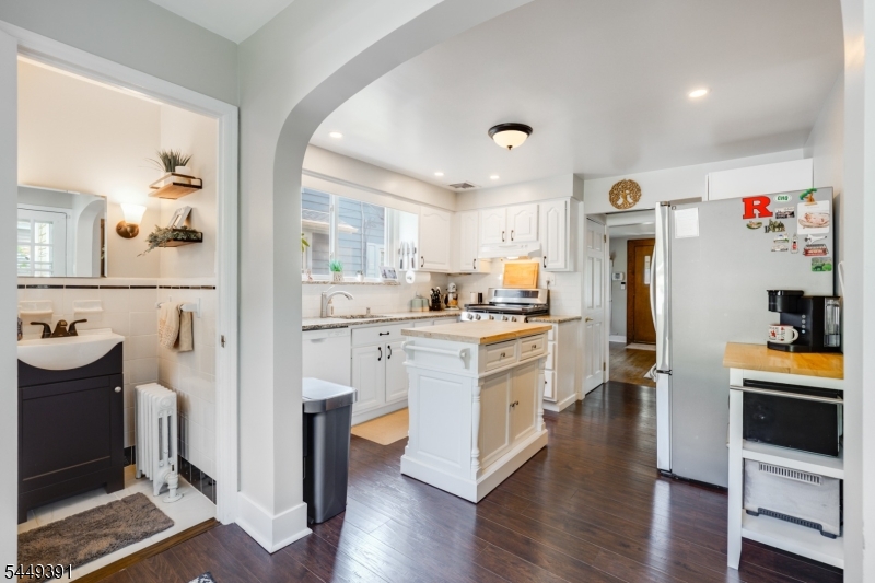 4 Prospect Pl