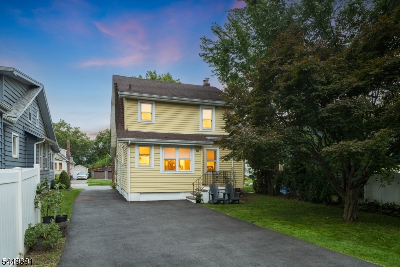 4 Prospect Pl
