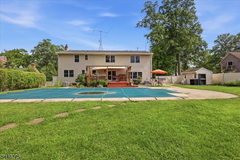 3 Winterberry Cir