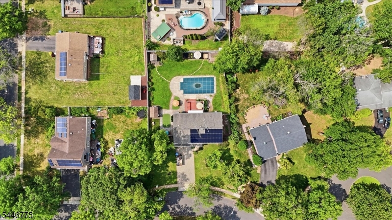 3 Winterberry Cir