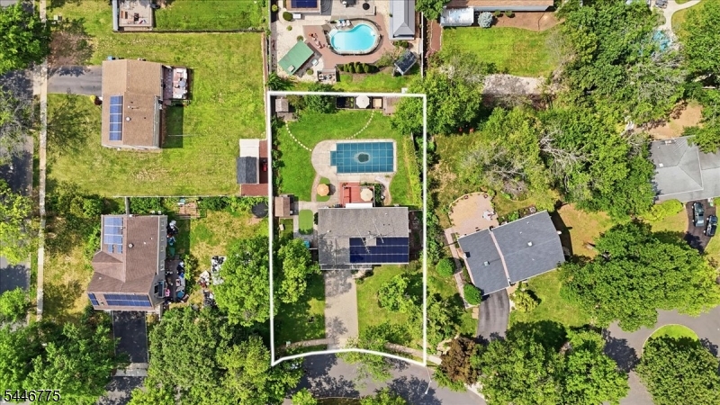 3 Winterberry Cir