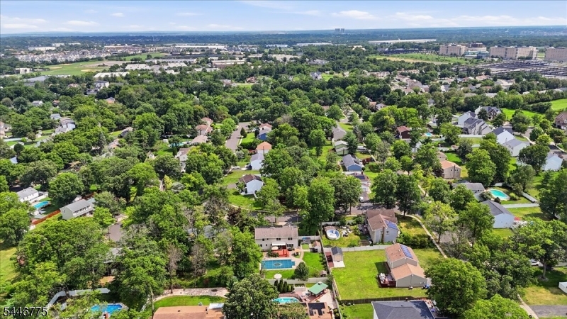3 Winterberry Cir