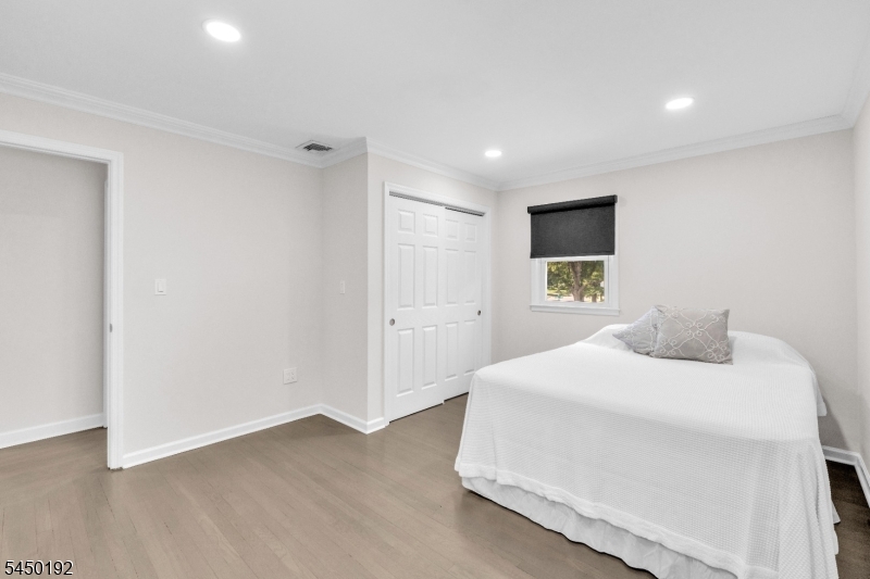 4 Boyd Ave