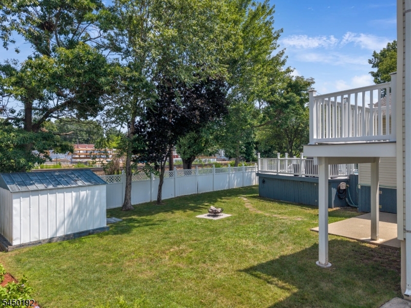 4 Boyd Ave