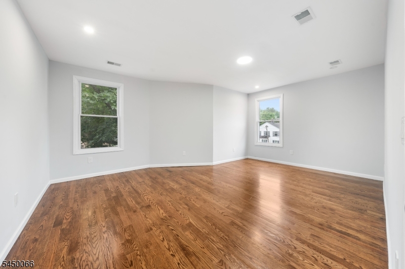 231 Highland Ave