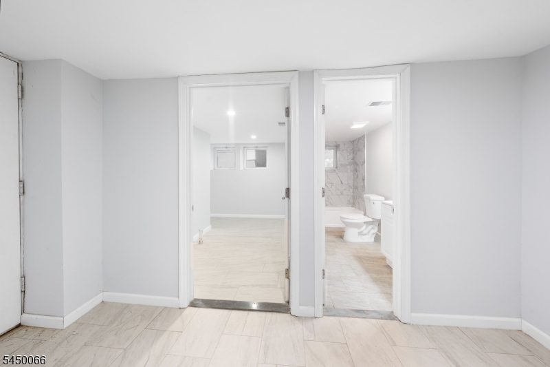 231 Highland Ave