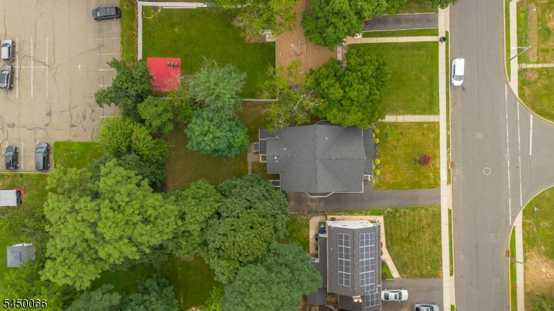 231 Highland Ave