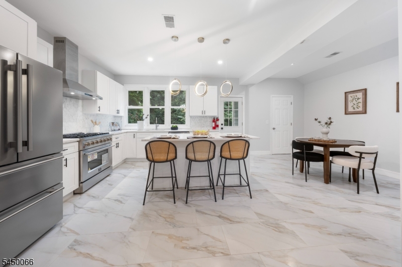 231 Highland Ave
