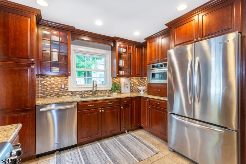 9 Hamilton Ter