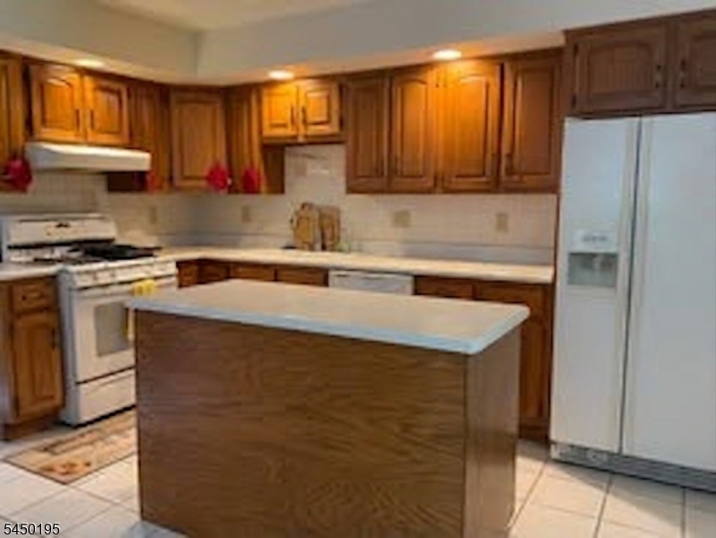 419 Ratzer Rd