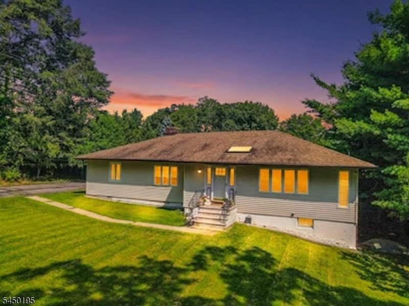 419 Ratzer Rd