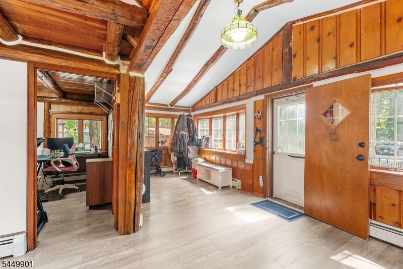 57 Dogwood Ln