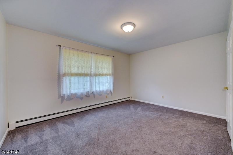 2 Pembroke Ct