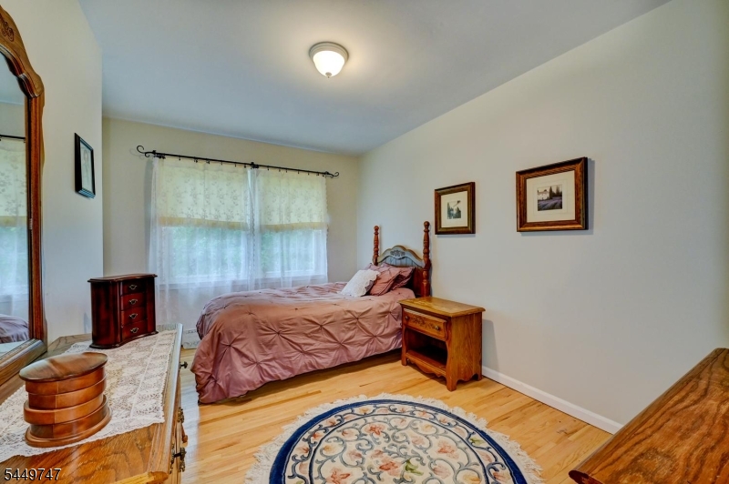 2 Pembroke Ct