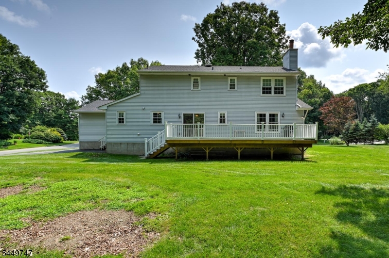 2 Pembroke Ct