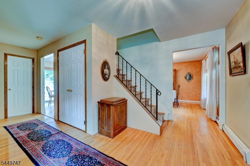 2 Pembroke Ct