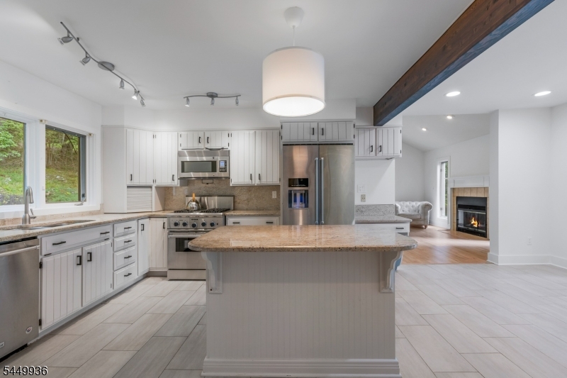 101 Rippling Brook Way