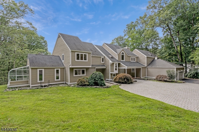 101 Rippling Brook Way